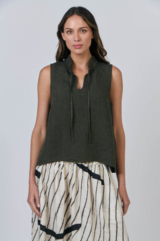 LINEN LICORICE TOP