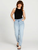 RHEA STRAIGHT LEG JEANS