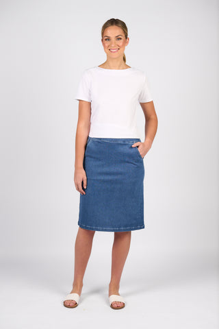 FLAT FRONT PULL ON DENIM SKIRT